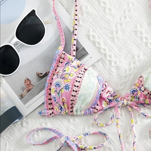 Pink & purple Boho Paisley bikini - Picture 2 of 4